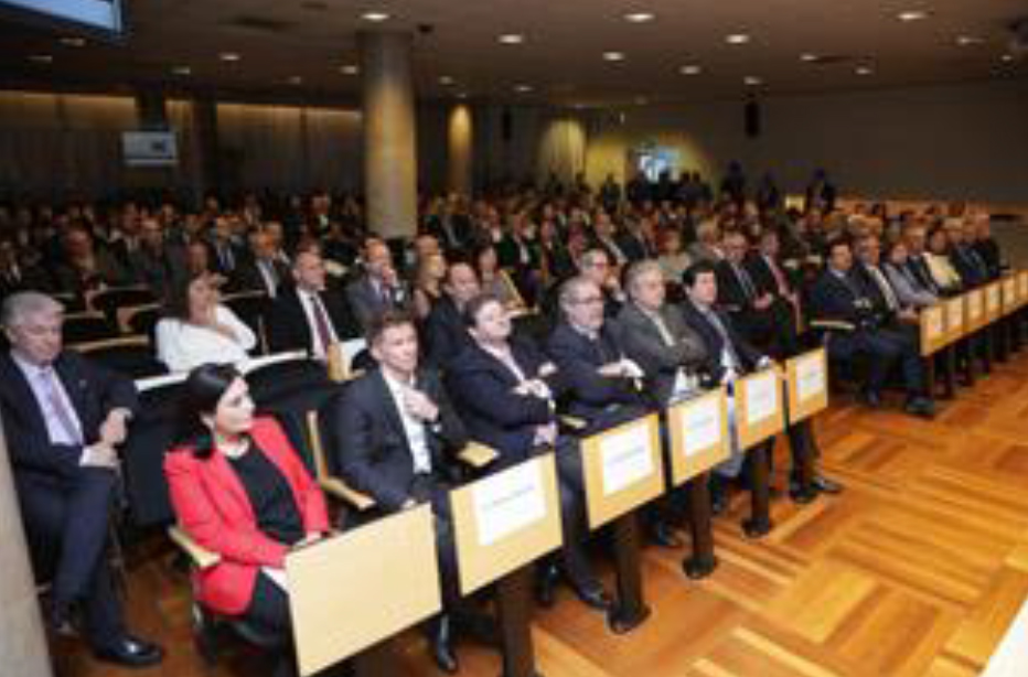 ATEIA Barcelona reconoce la labor de sus socios en el 13° Día del Transitario